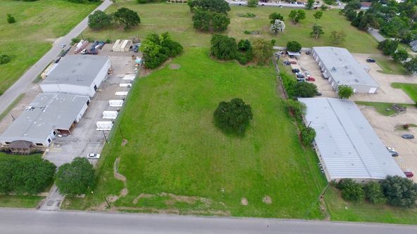± 2.36 Acres | 2402 & 2404 Osborn Lane | Bryan, TX: 2402-2404 Osborn Ln, Bryan, TX 77803